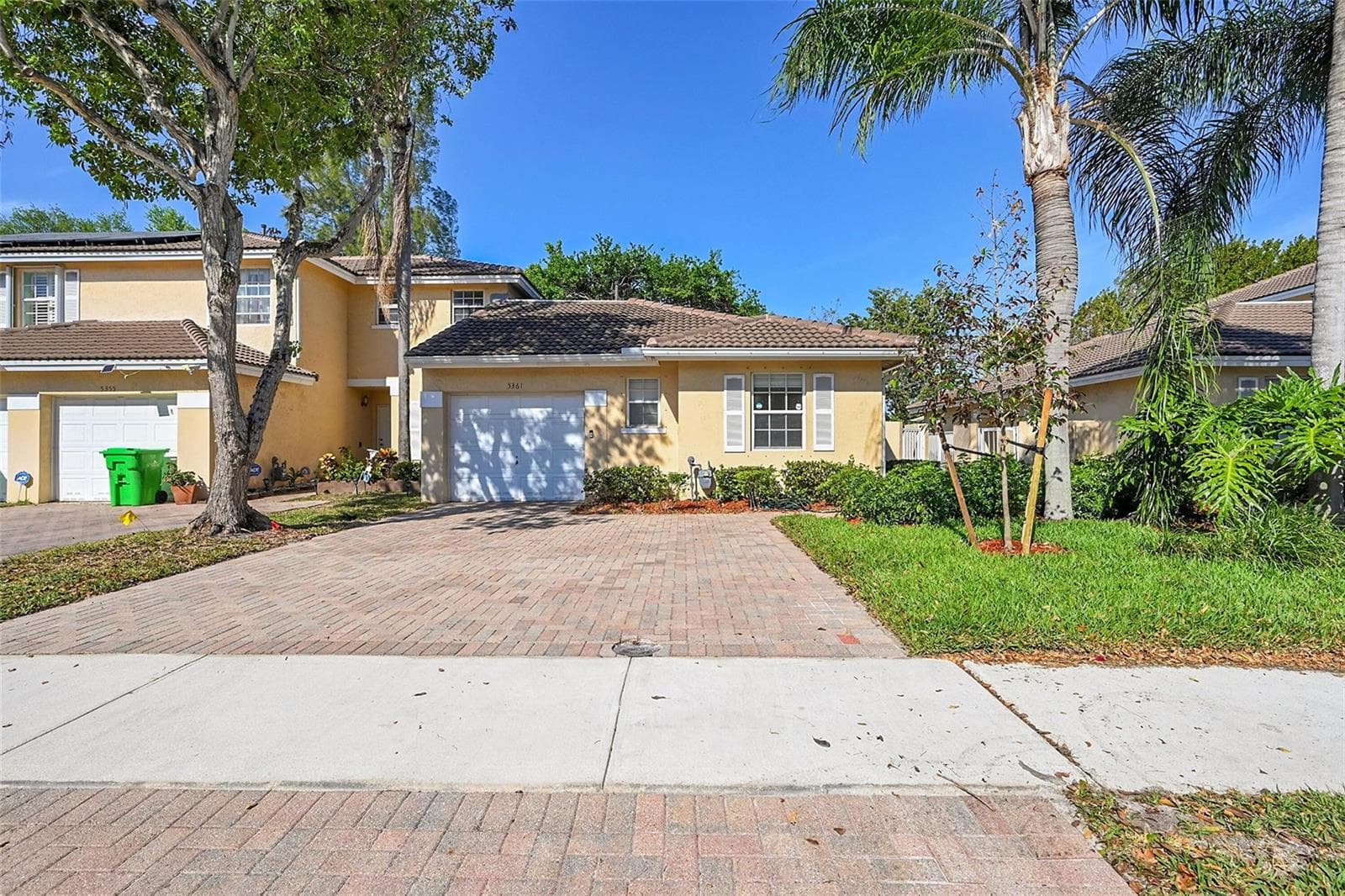 5361 NW 90th Avenue, Sunrise FL 33351 photo 2