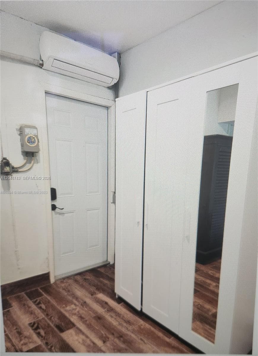 2251 NW 87th Ter, Pembroke Pines FL 33024 photo 4