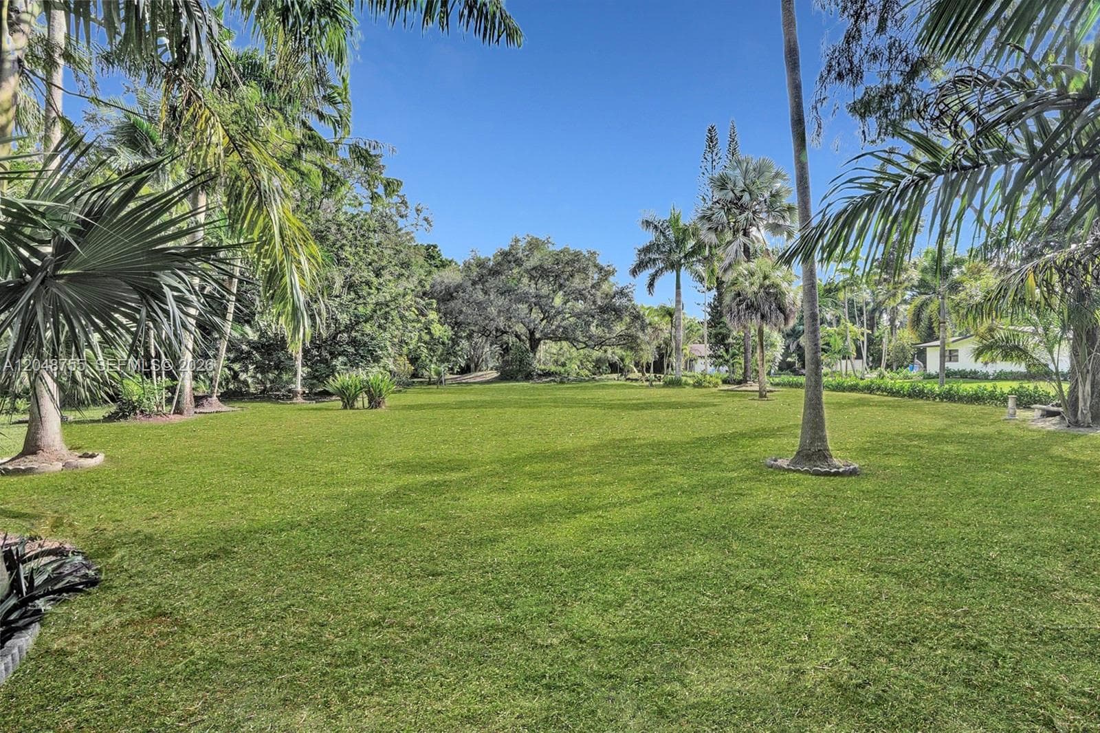 14270 SW 20th St, Davie FL 33325 photo 4
