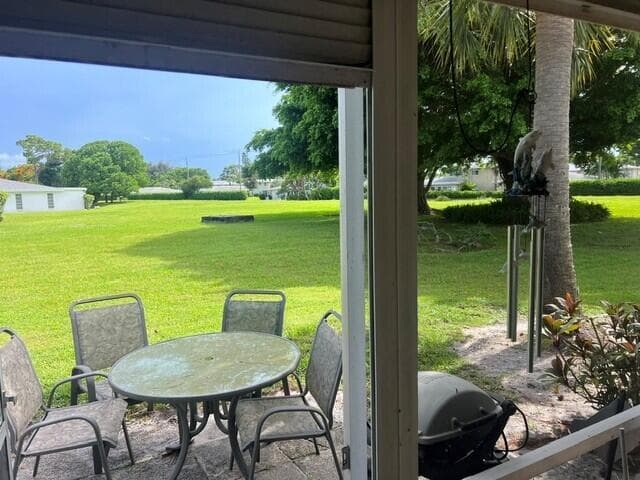 5452 Poppy Place # B, Delray Beach FL 33484 photo 2
