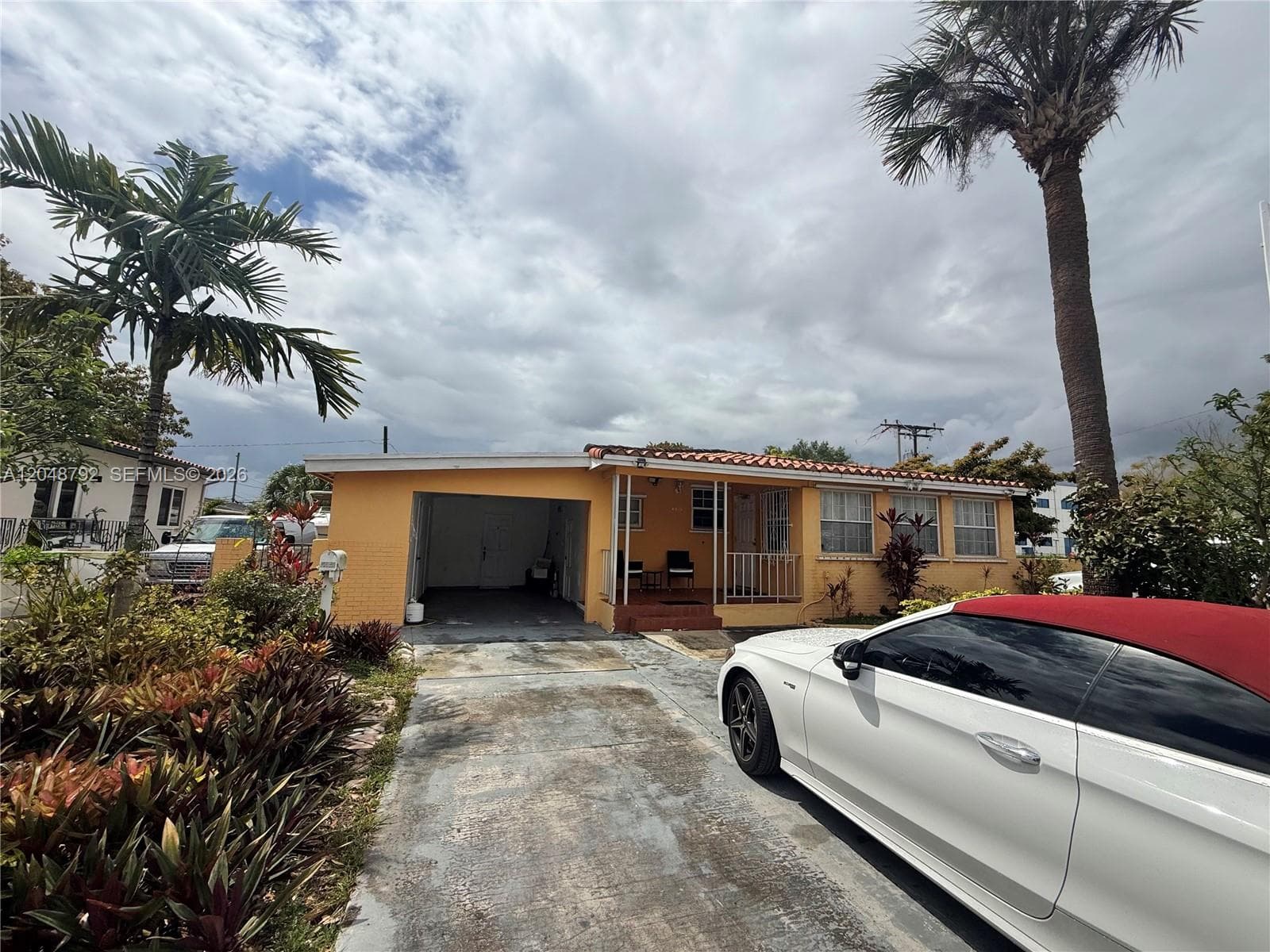 4470 W 1st Ave, Hialeah FL 33012 photo 3