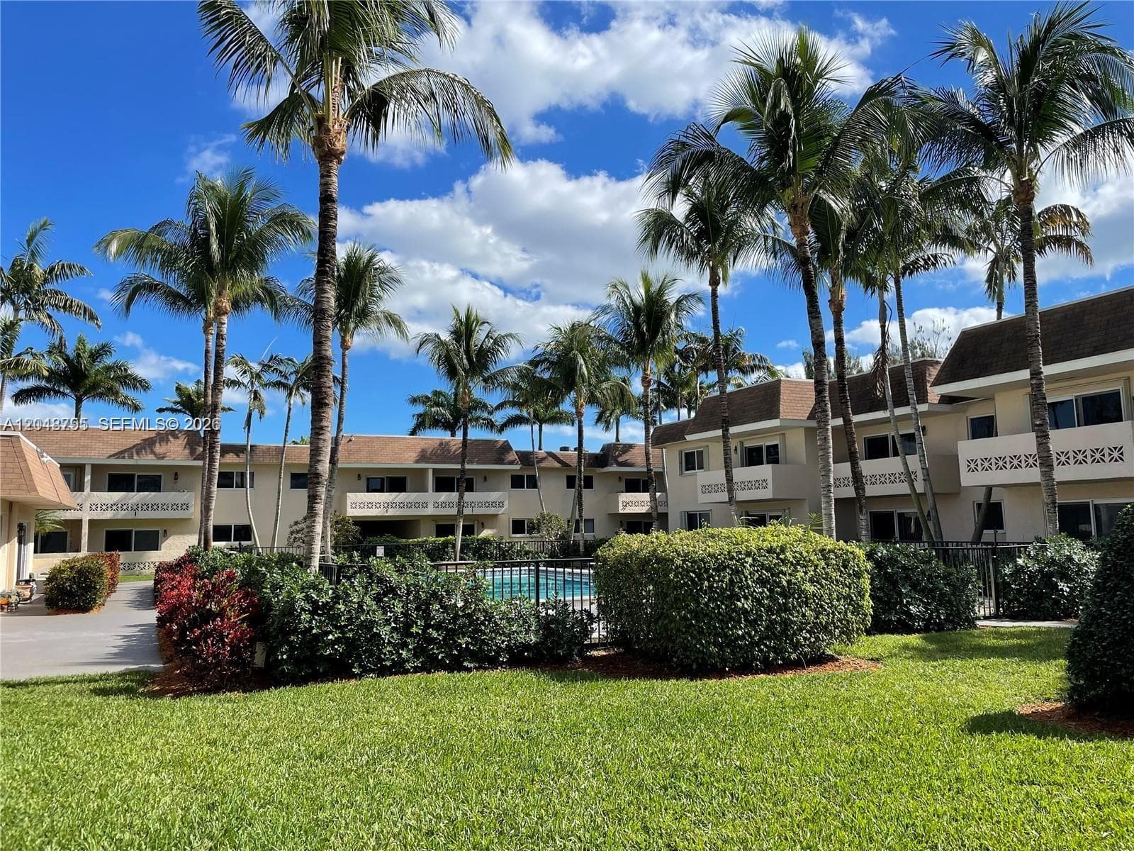 14500 SW 88th Ave # 151, Palmetto Bay FL 33176