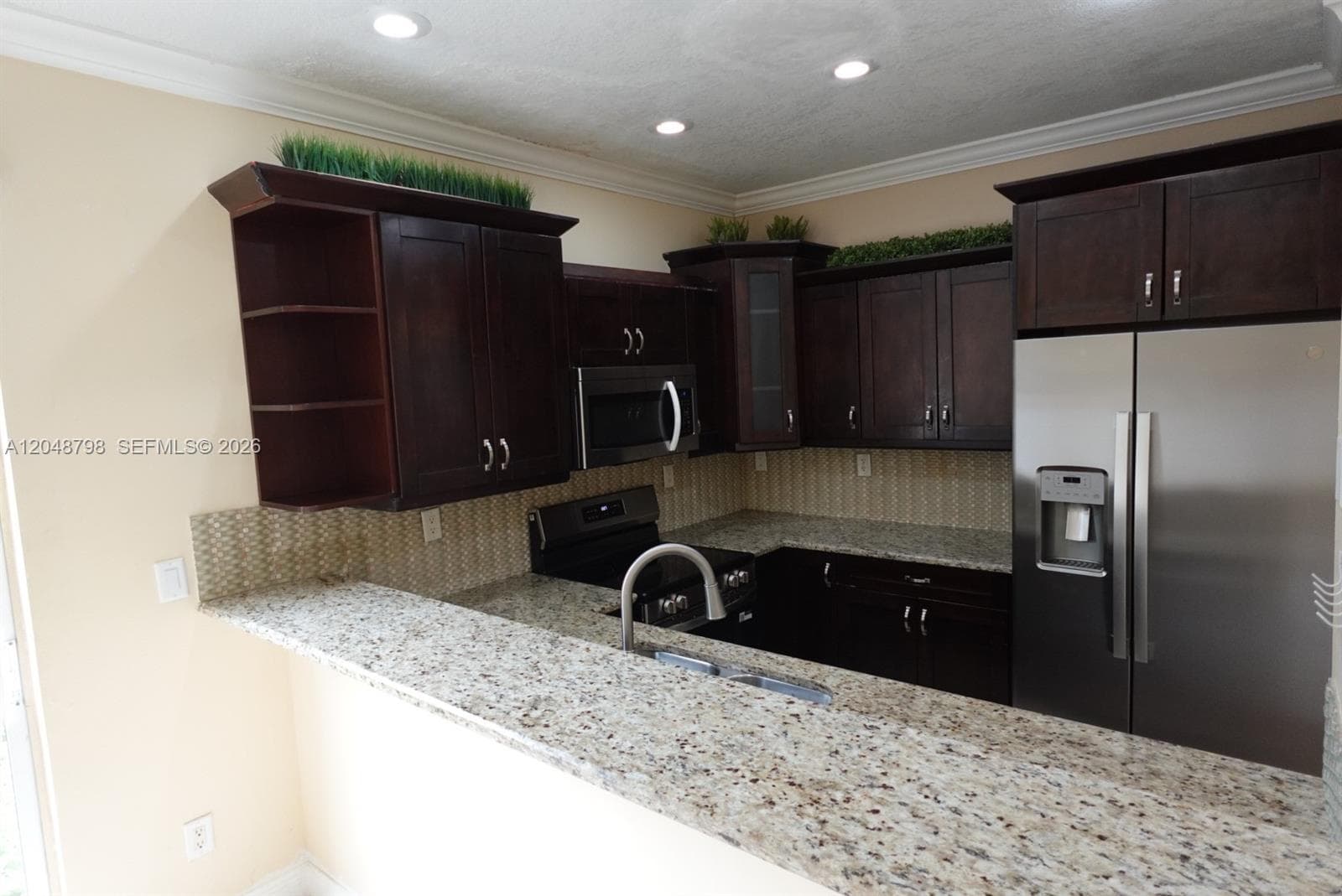16102 NW 22nd St, Pembroke Pines FL 33028 photo 3