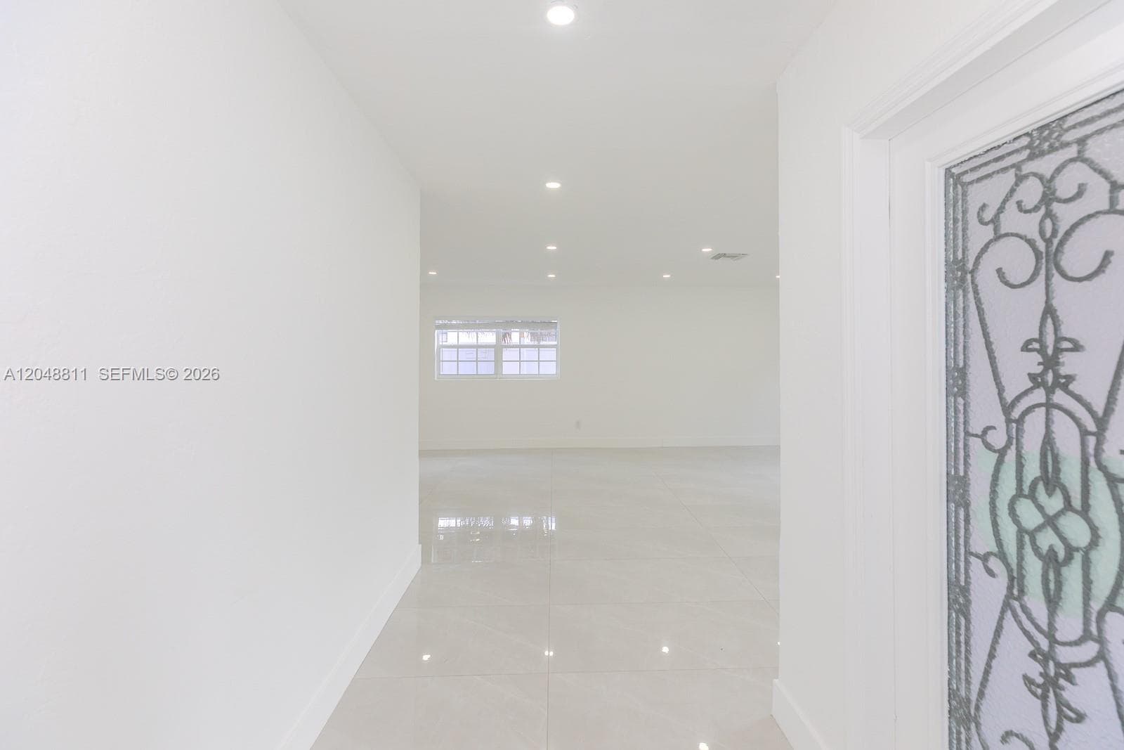 913 NE 2nd St, Hallandale Beach FL 33009 photo 4