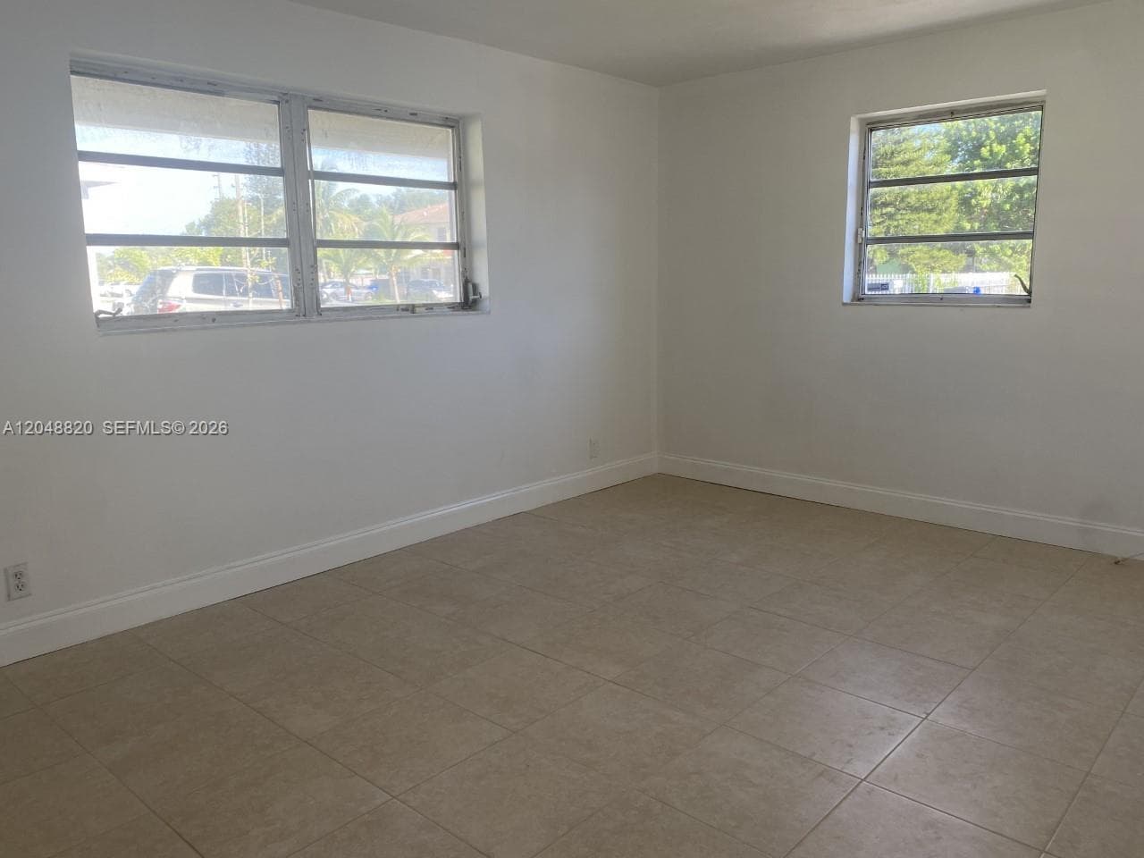 5904 SW 27th St, West Park FL 33023 photo 4