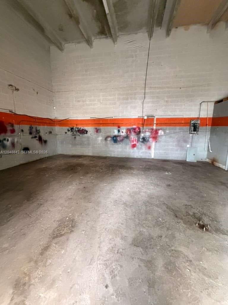 8000 NW 37th Ave # 13, Hialeah FL 33147