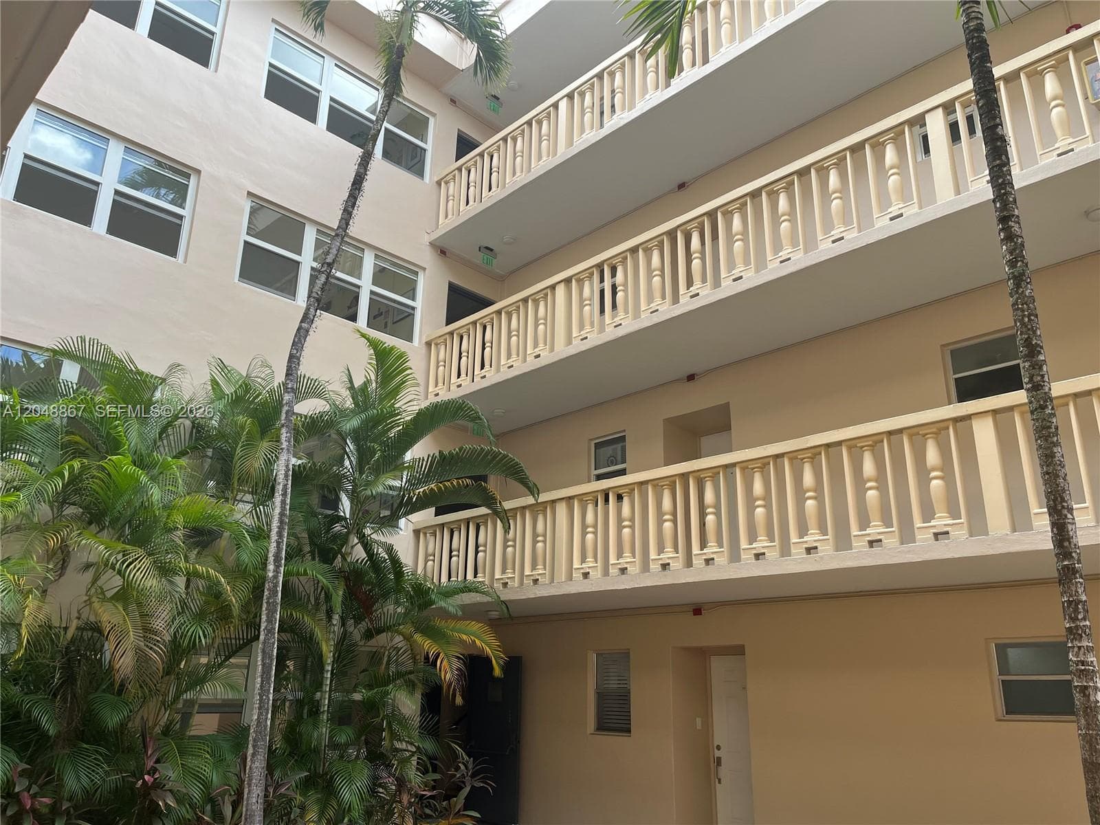 410 SE 2nd St # 408, Hallandale Beach FL 33009 photo 3
