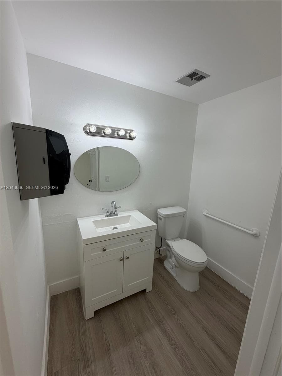 503 SW 12th Ave, Miami FL 33130 photo 3
