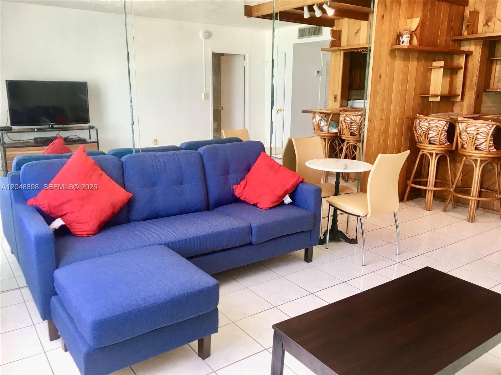 2899 Collins Ave # 1143, Miami Beach, FL 33140 photo 5