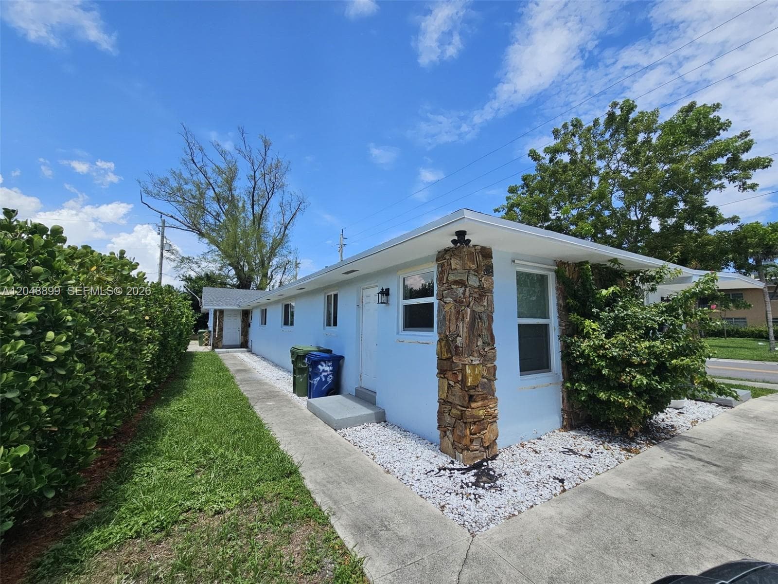 329 SE 2nd St, Hallandale Beach FL 33009 photo 5