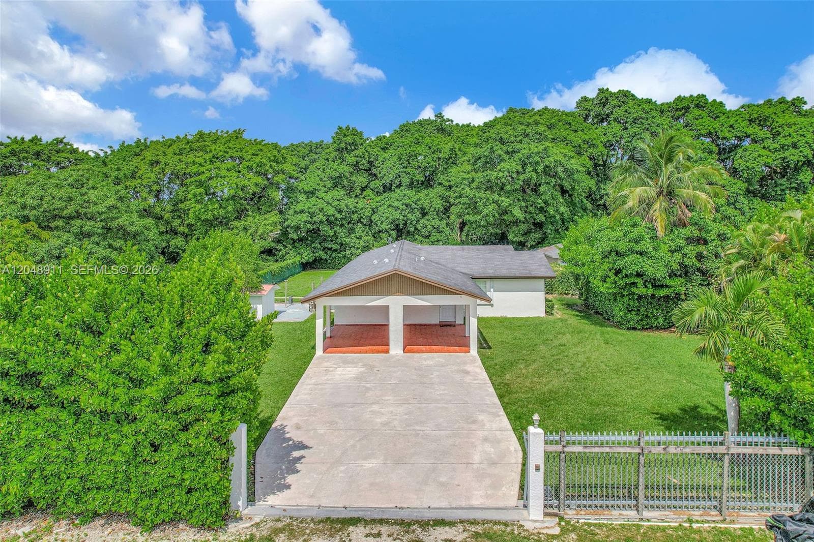 19200 SW 216th St, Miami FL 33170