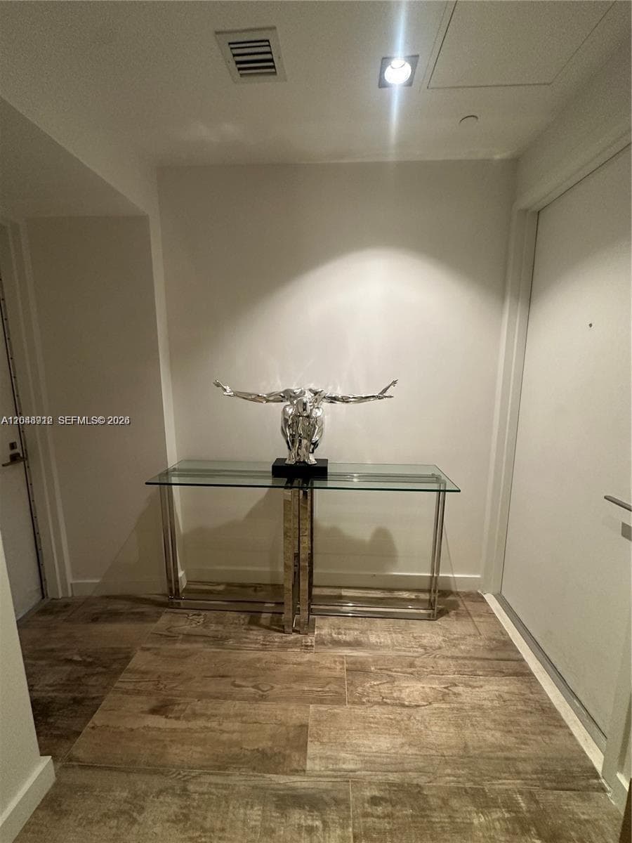 650 NE 32nd St # 4205, Miami FL 33137 photo 5