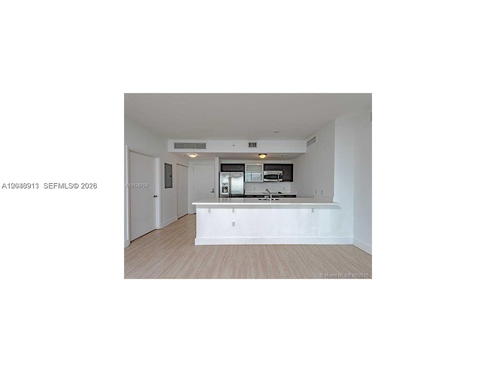 90 SW 3rd St # 2609, Miami FL 33130 photo 2