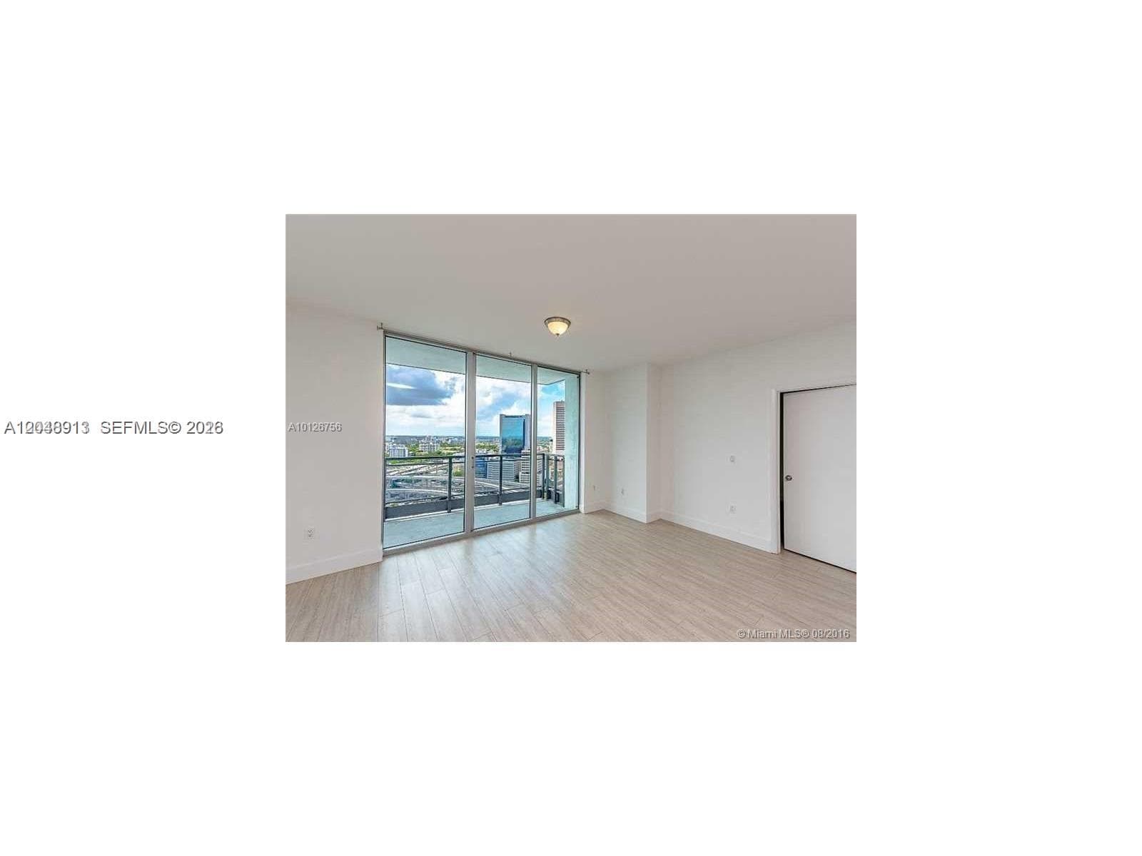 90 SW 3rd St # 2609, Miami FL 33130 photo 5