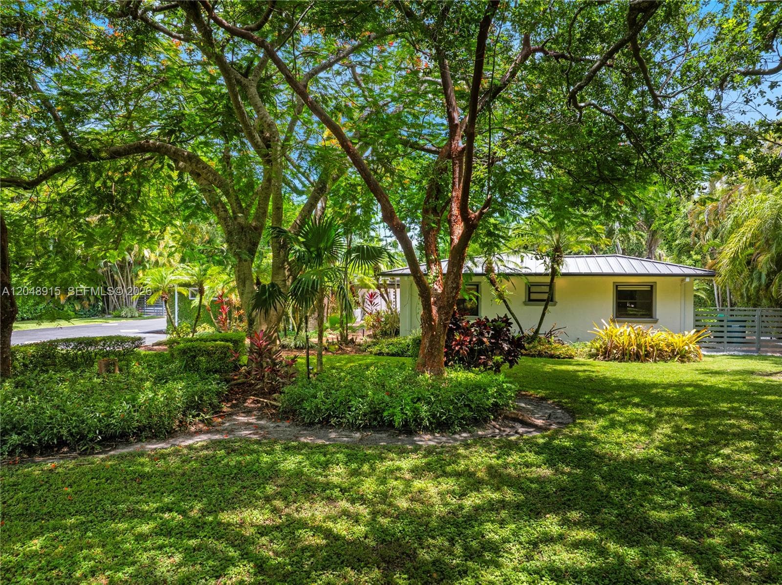 8735 SW 122nd St, Miami FL 33176 photo 3