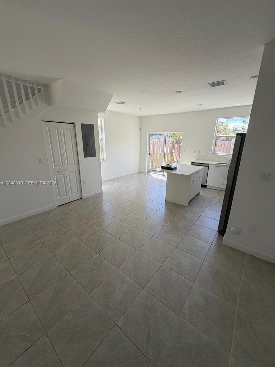 12213 NW 23RD PL # 12213, Miami, FL 33167 photo 3