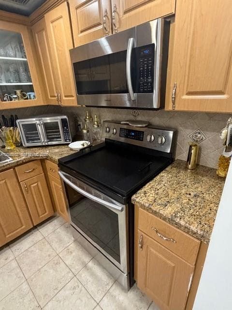 100 Bayview Dr # 1208, Sunny Isles Beach FL 33160 photo 3
