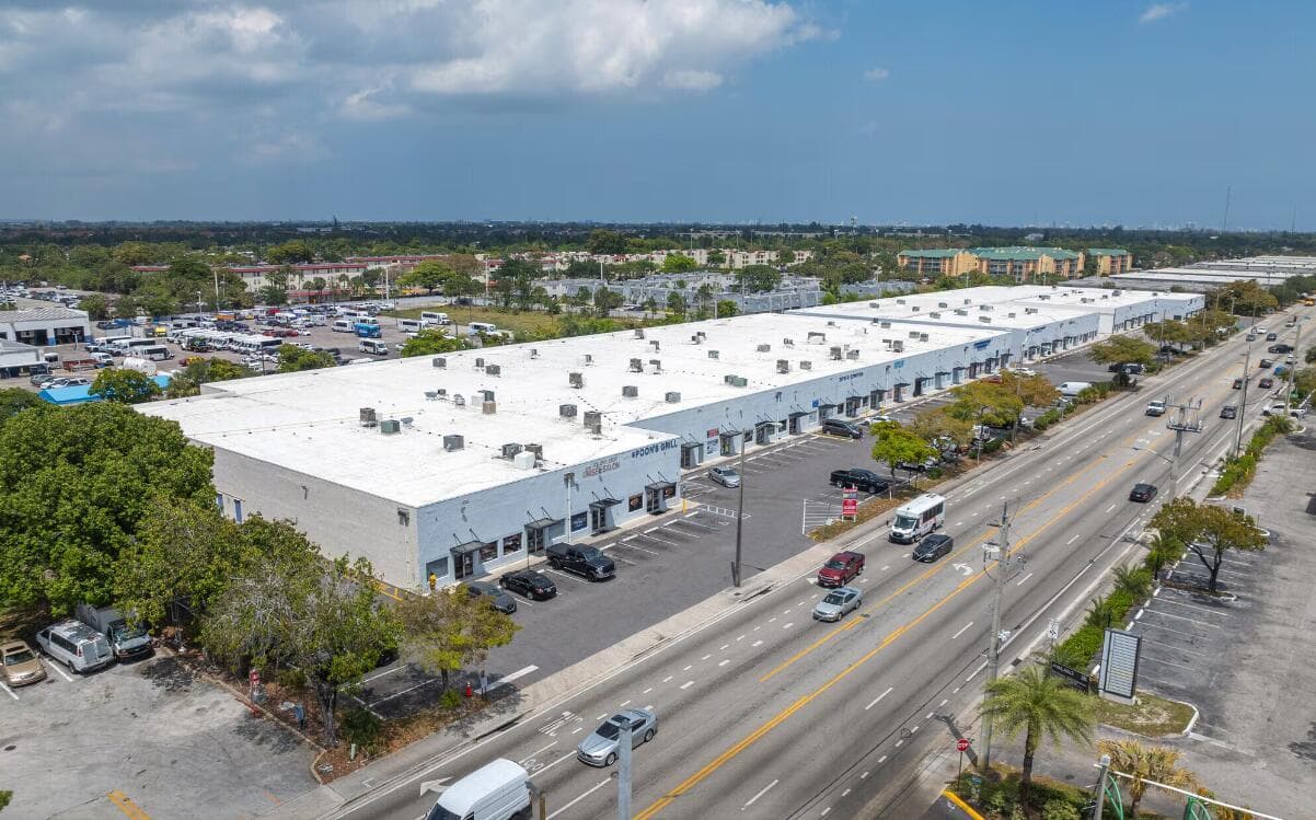 3849 NW 19th Street # 3849, Lauderdale Lakes FL 33311