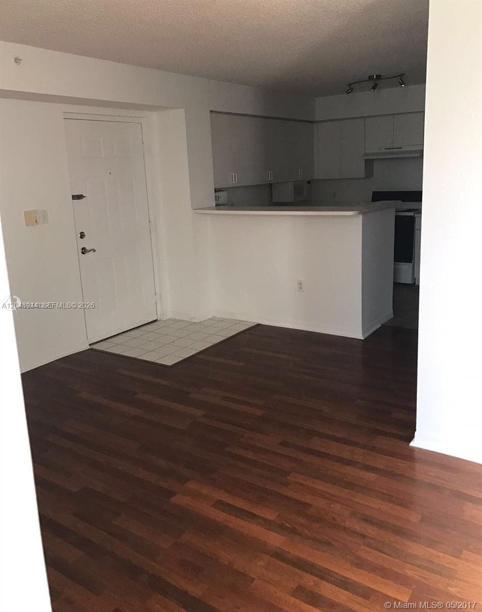 4420 NW 107th Ave # 207, Doral FL 33178 photo 2