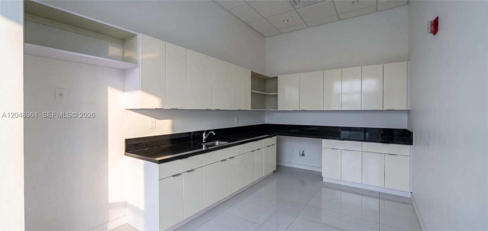 1200 Brickell Ave # 200C, Miami FL 33131 photo 2