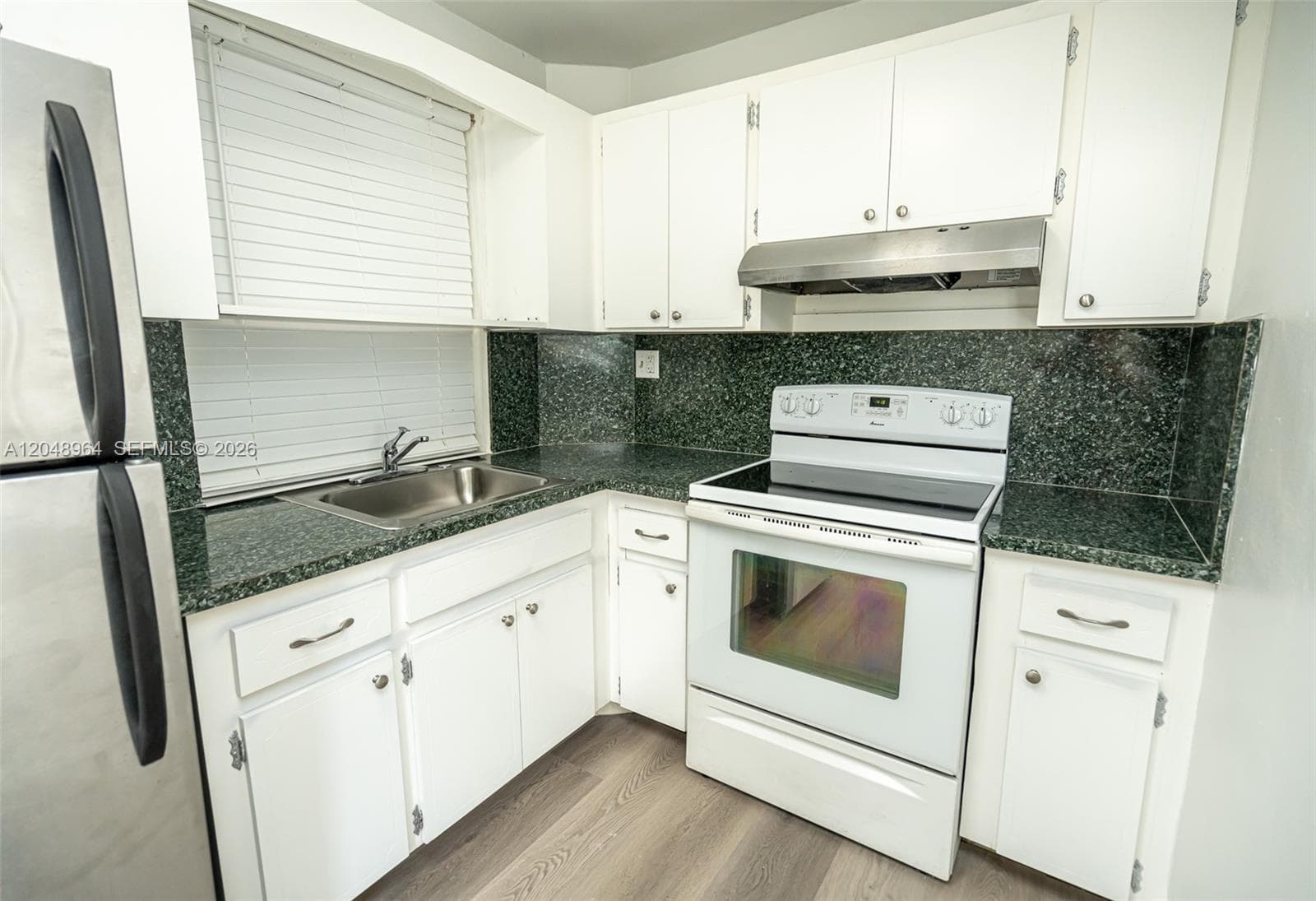 810 Salzedo St # 10, Coral Gables FL 33134 photo 5