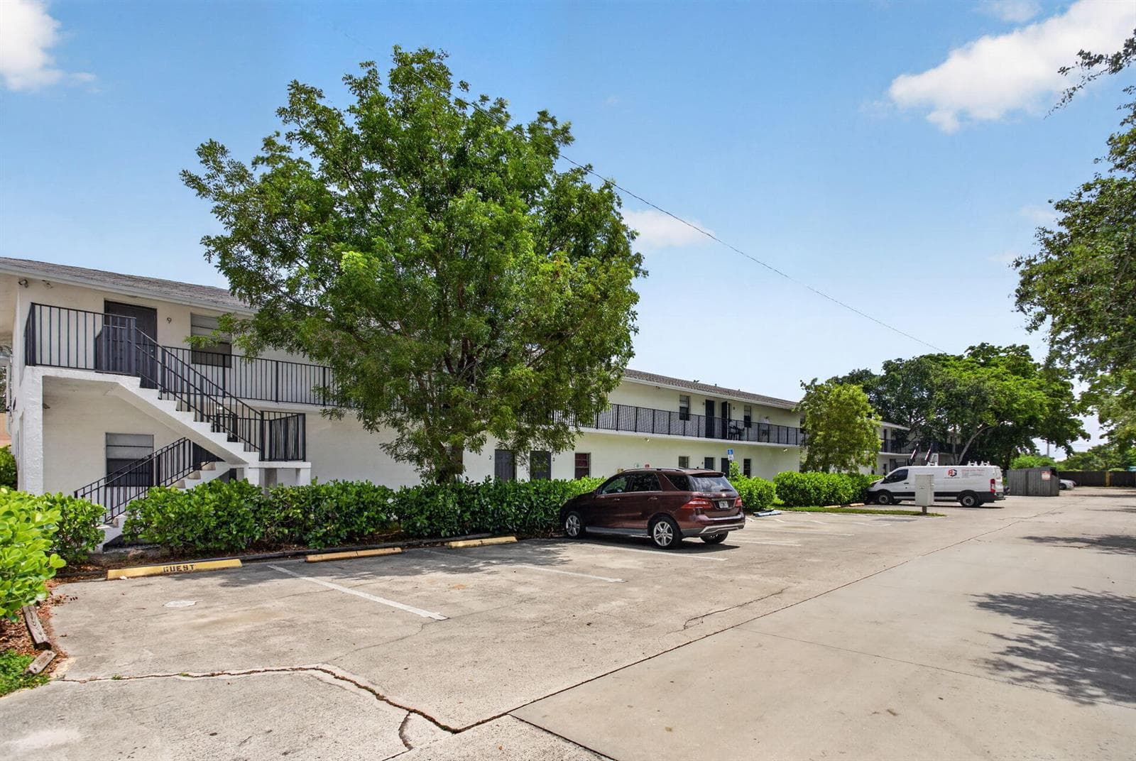 1300 NW 2nd Avenue # 12, Pompano Beach, FL 33060 photo 2