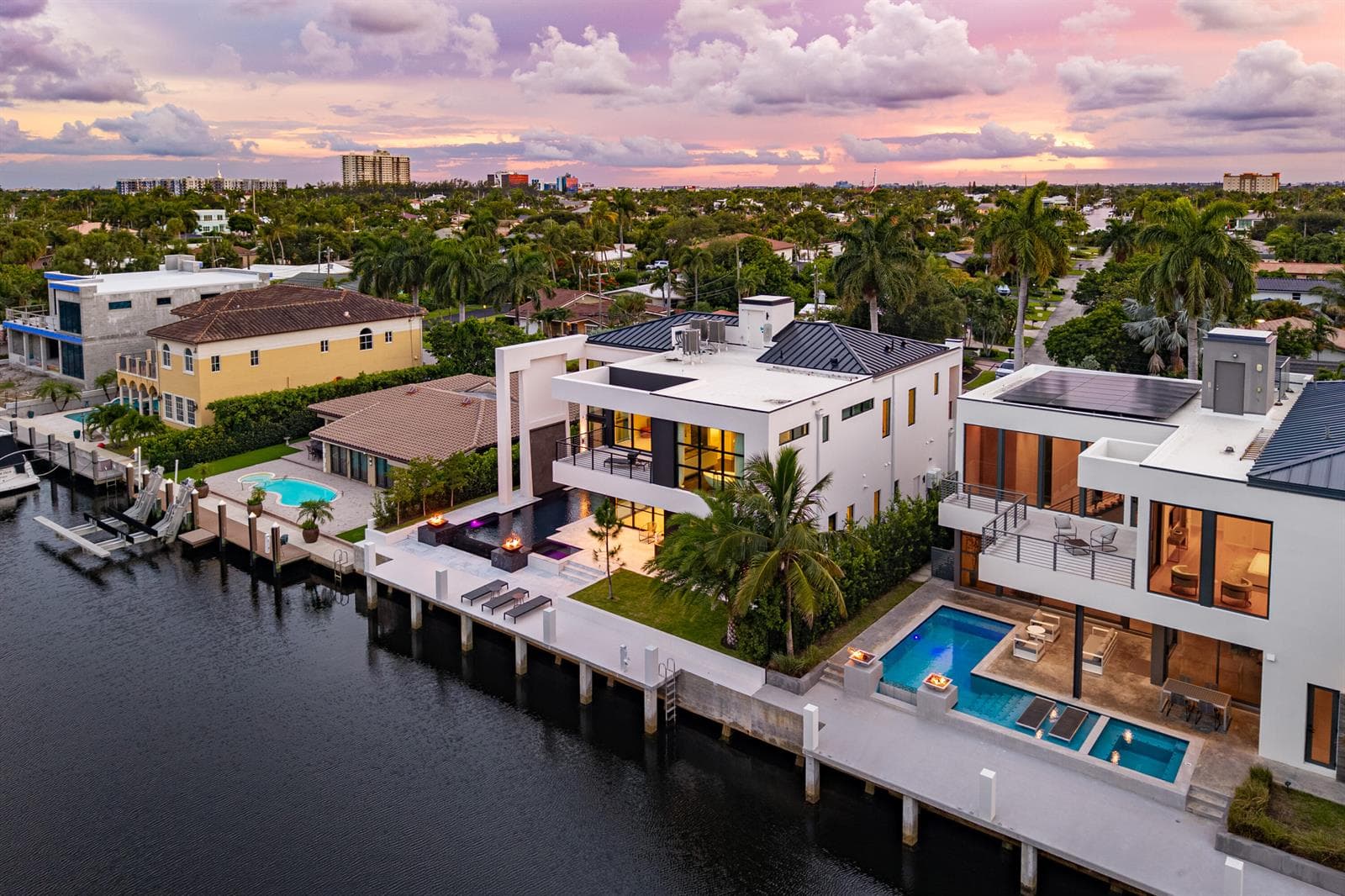 1670 E Terra Mar Drive, Lauderdale By The Sea FL 33062 photo 4