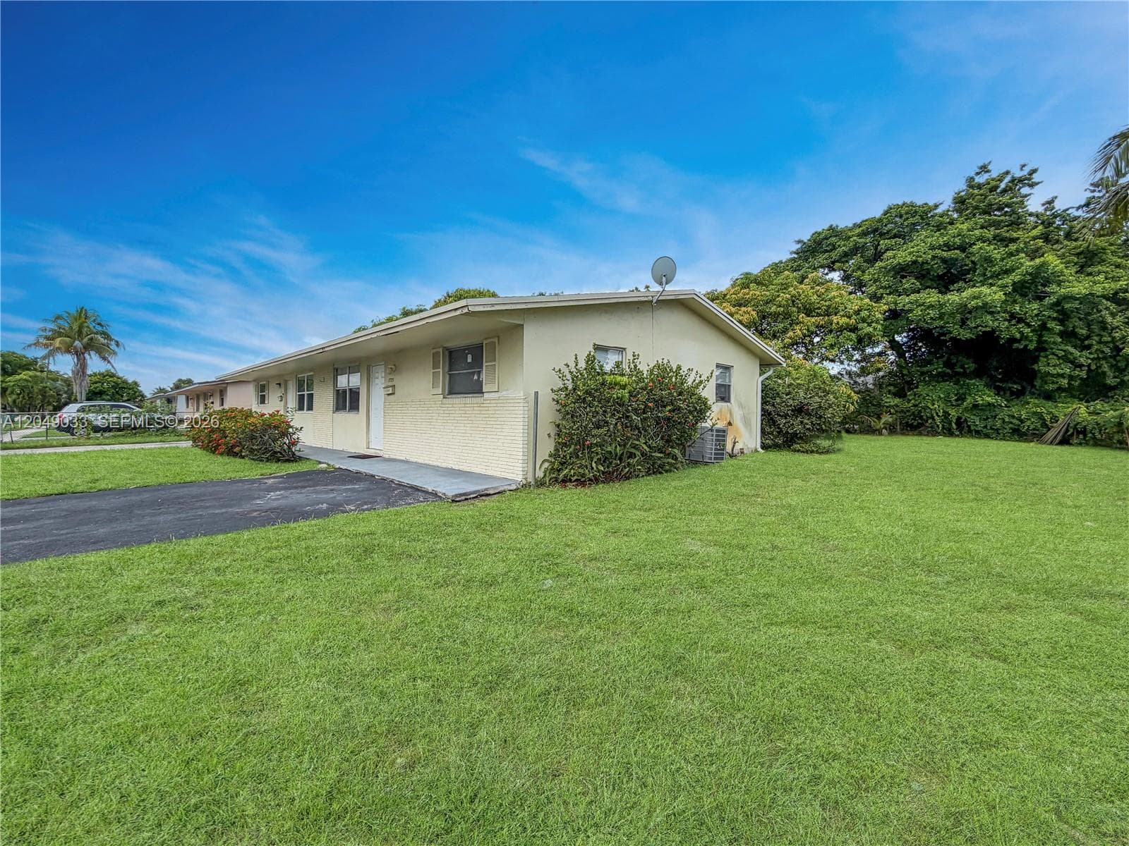 1725 NW 54th Ter # 1725, Lauderhill FL 33313 photo 5