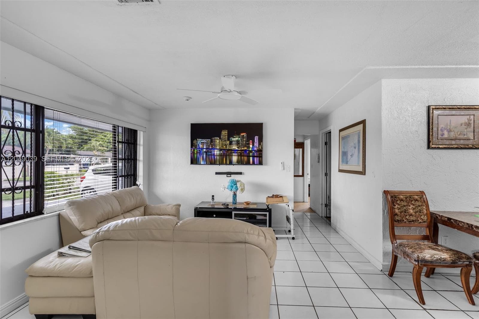 20630 NW 37th Ct, Miami Gardens FL 33055 photo 4