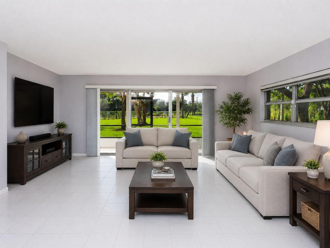 550 SW 137 Avenue # L114, Pembroke Pines FL 33027 photo 2