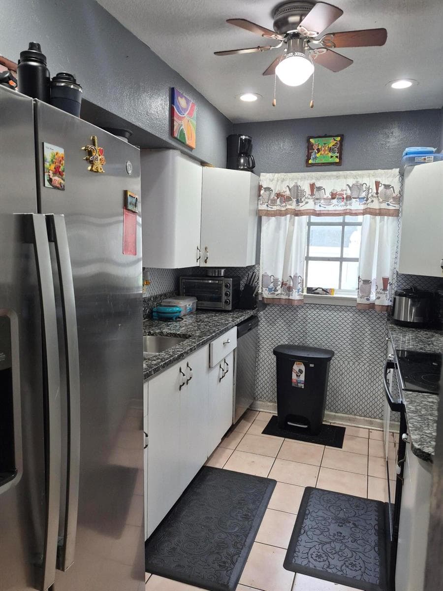 2538 Fillmore Street, Hollywood FL 33020 photo 3