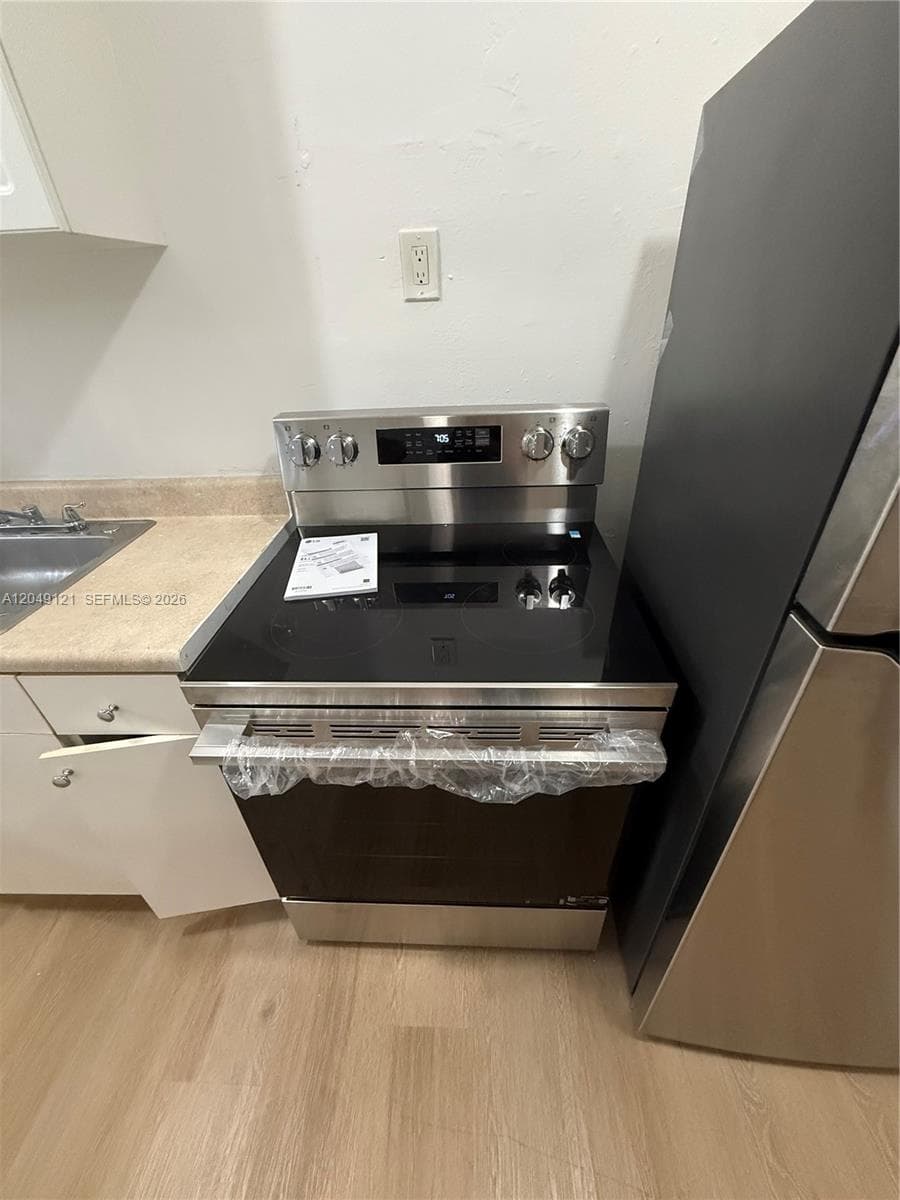 469 SW 3rd St # 4, Miami FL 33130 photo 5