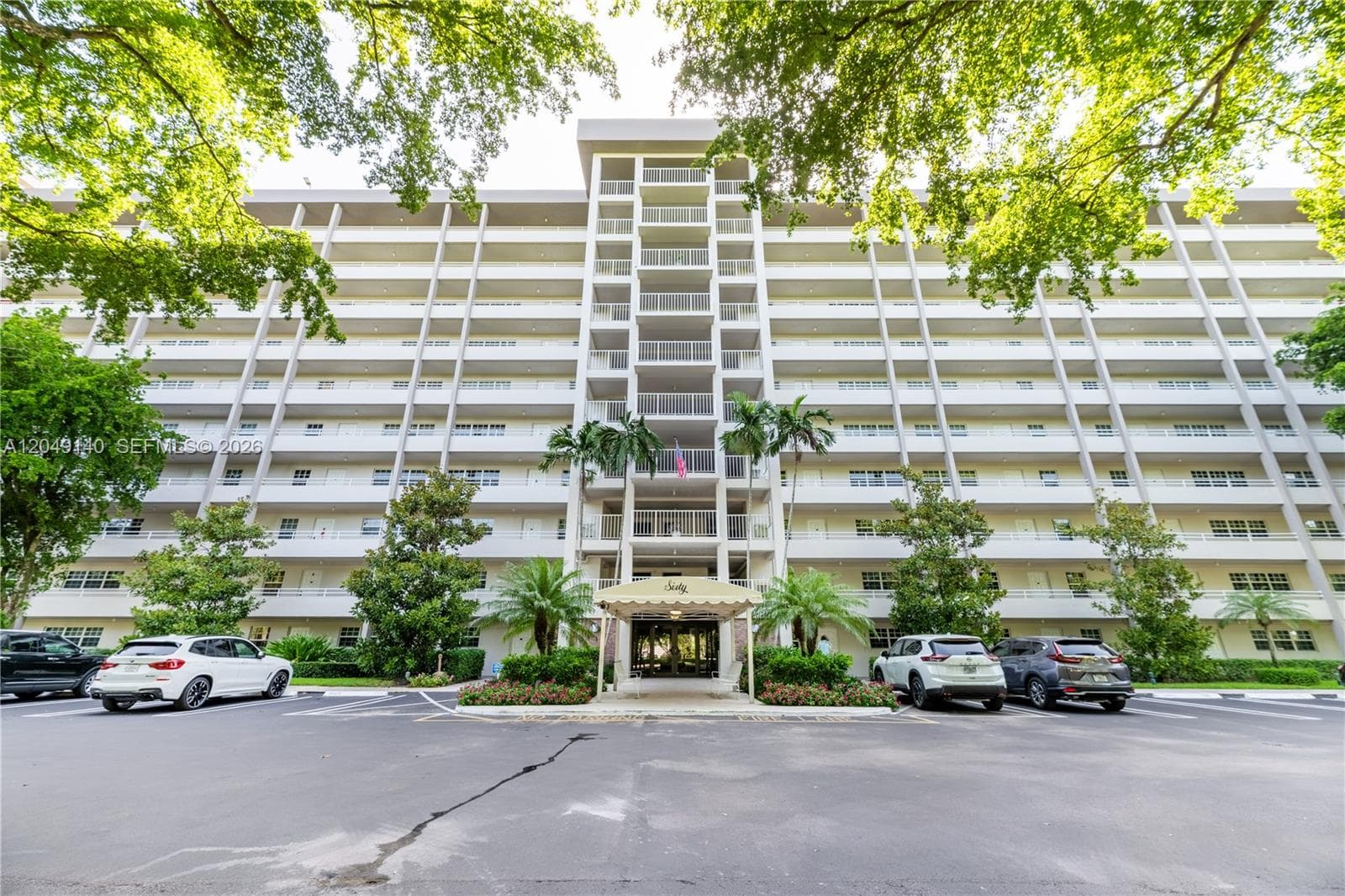605 Oaks Dr # 607, Pompano Beach FL 33069