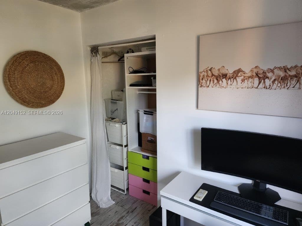 460 S PARK # 209, Hollywood FL 33021 photo 5