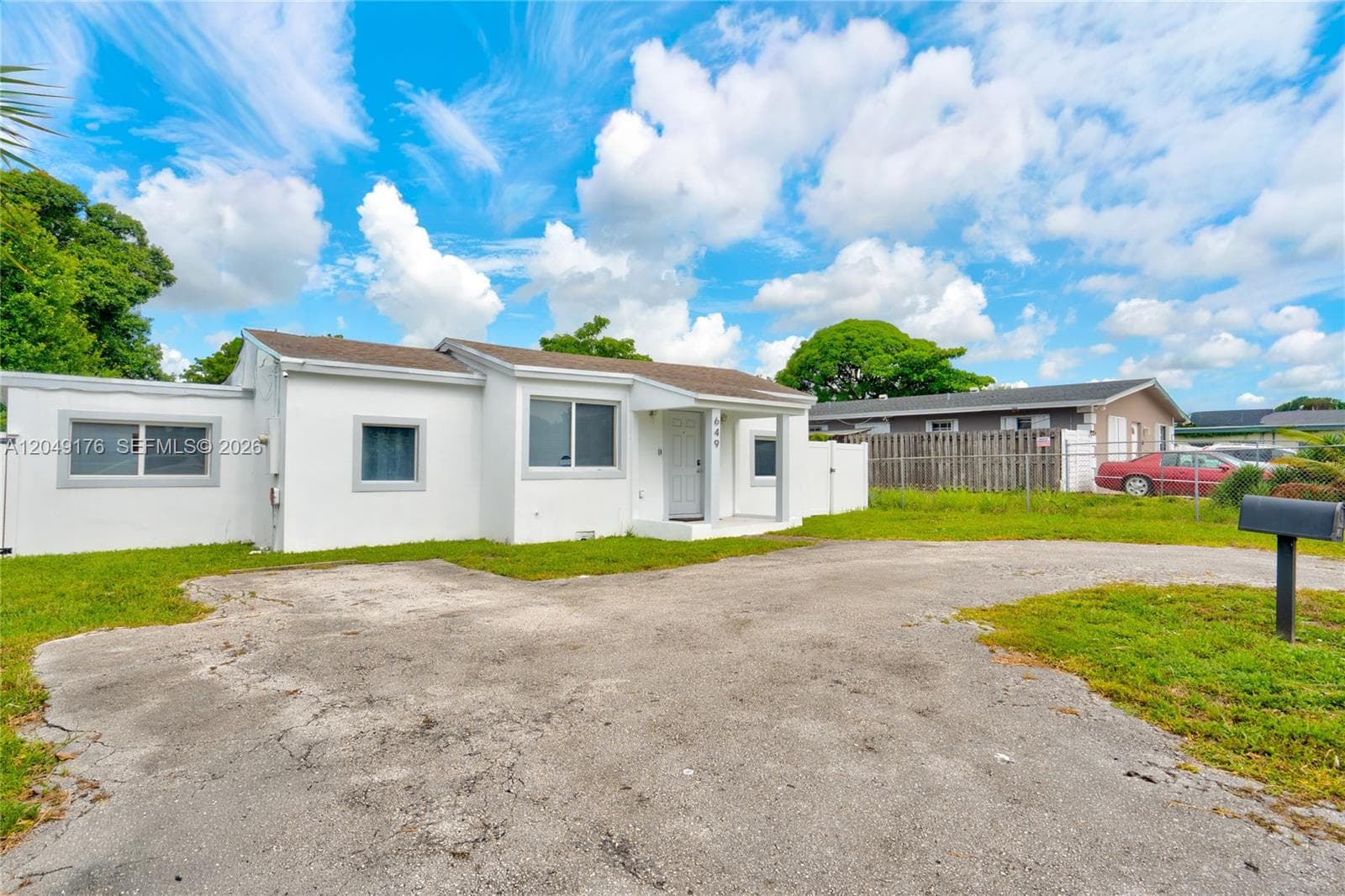 649 NW 24th Ave, Fort Lauderdale FL 33311 photo 2