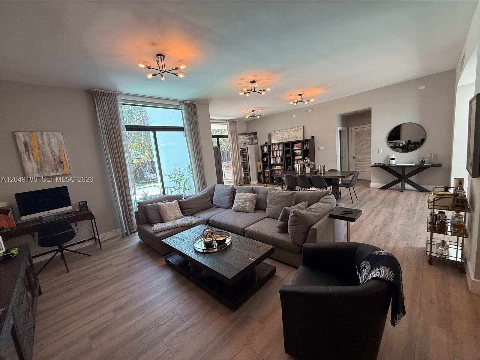 8631 Arboretum Ln, Miami, FL 33138 photo 5