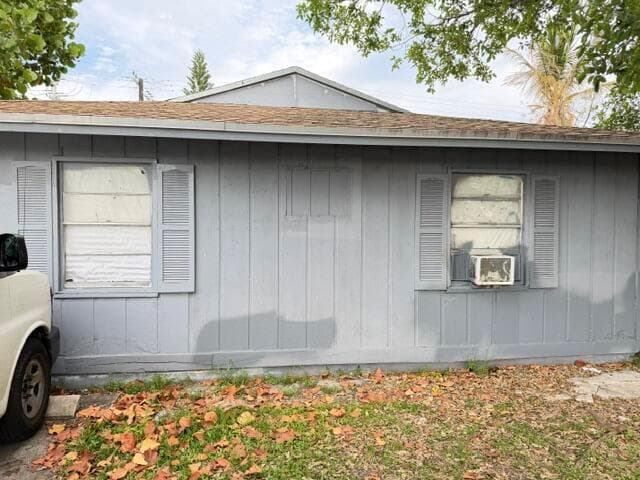 714 S H Street, FL 33460 photo 4