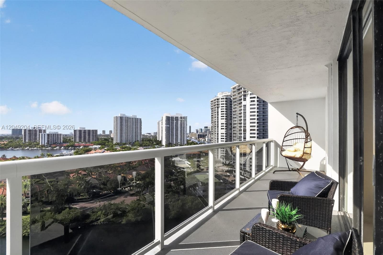 20505 E Country Club Dr # 1739, Aventura FL 33180 photo 5