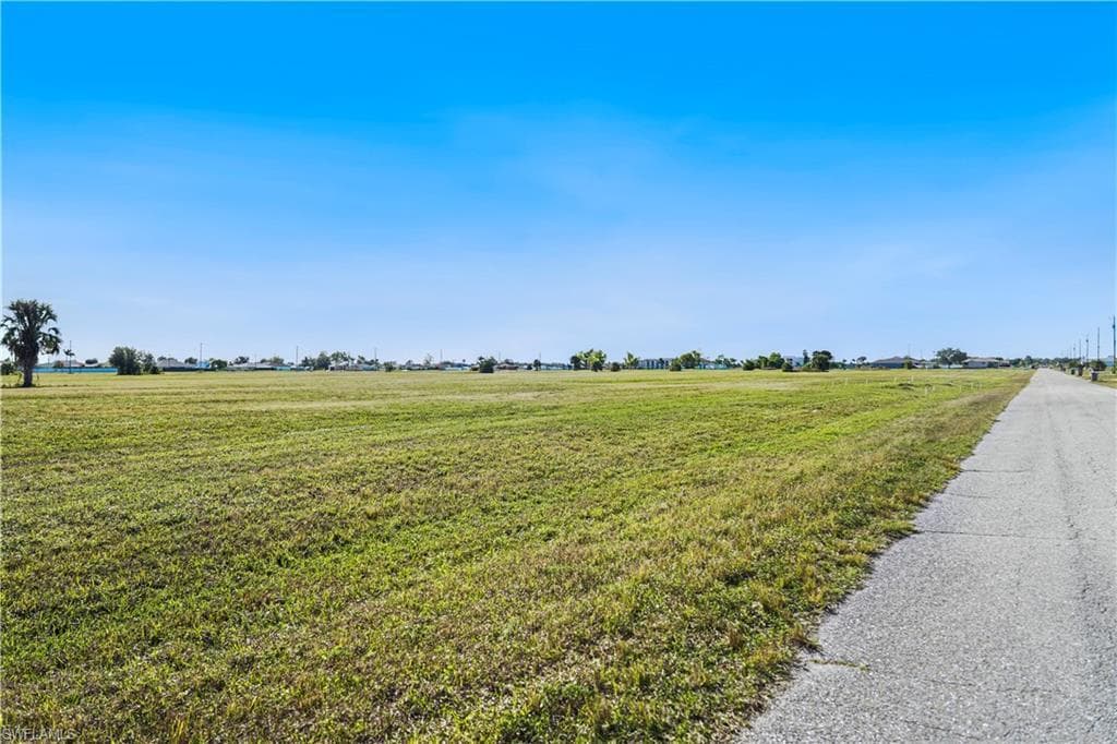 2016 NE 17th Terrace, Cape Coral FL 33909 photo 2