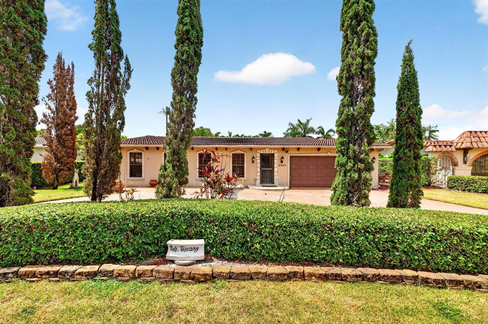2060 Tropic Isle, Lauderdale By The Sea FL 33062 photo 2