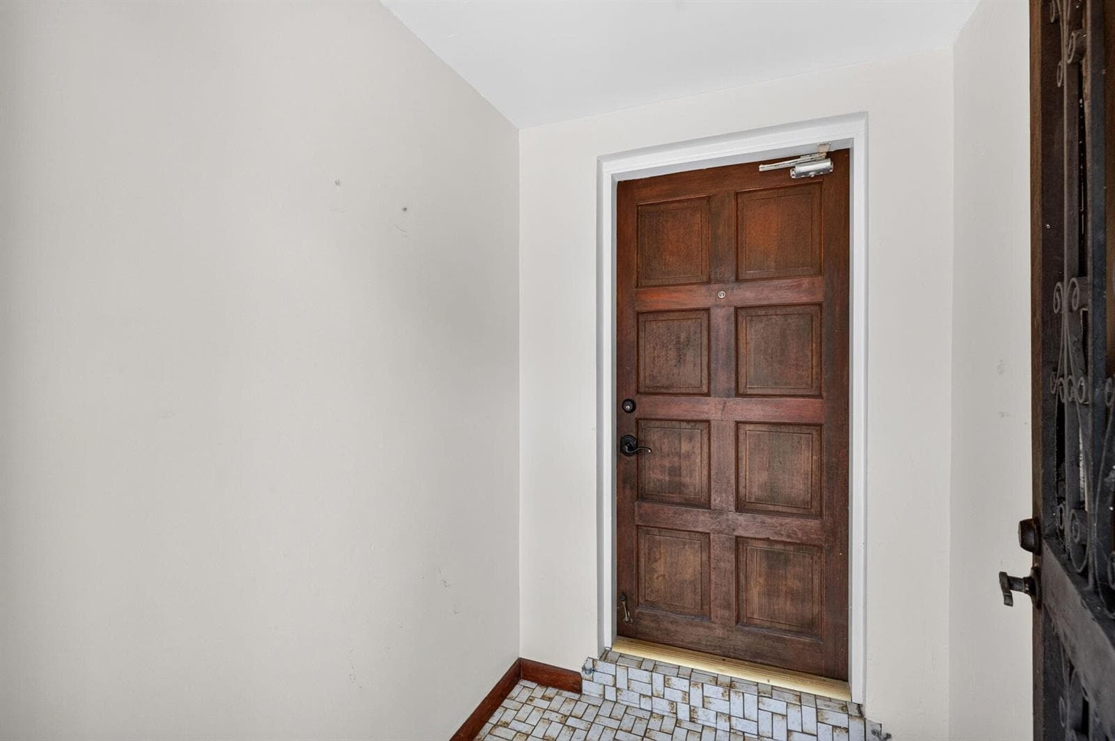 2060 Tropic Isle, Lauderdale By The Sea FL 33062 photo 5