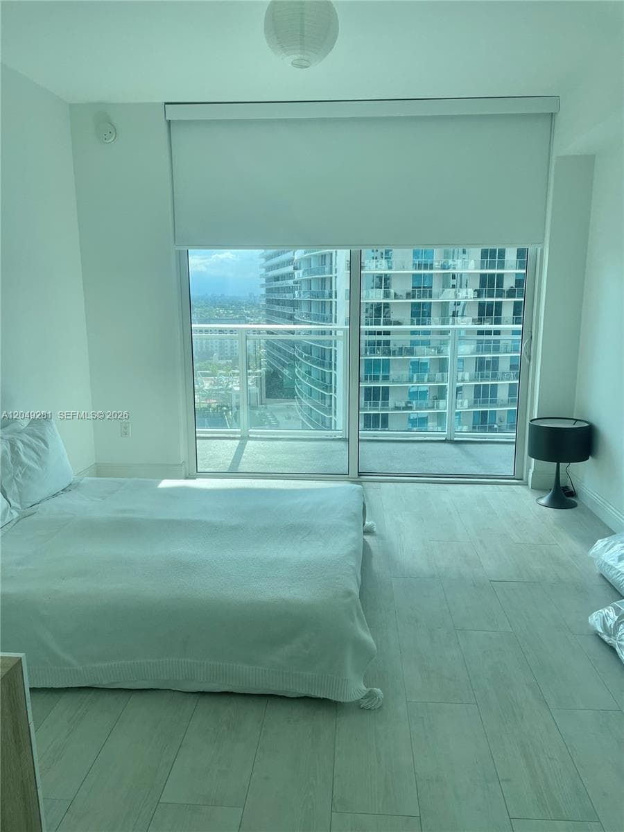 1080 Brickell Ave # 1709, Miami, FL 33131 photo 3