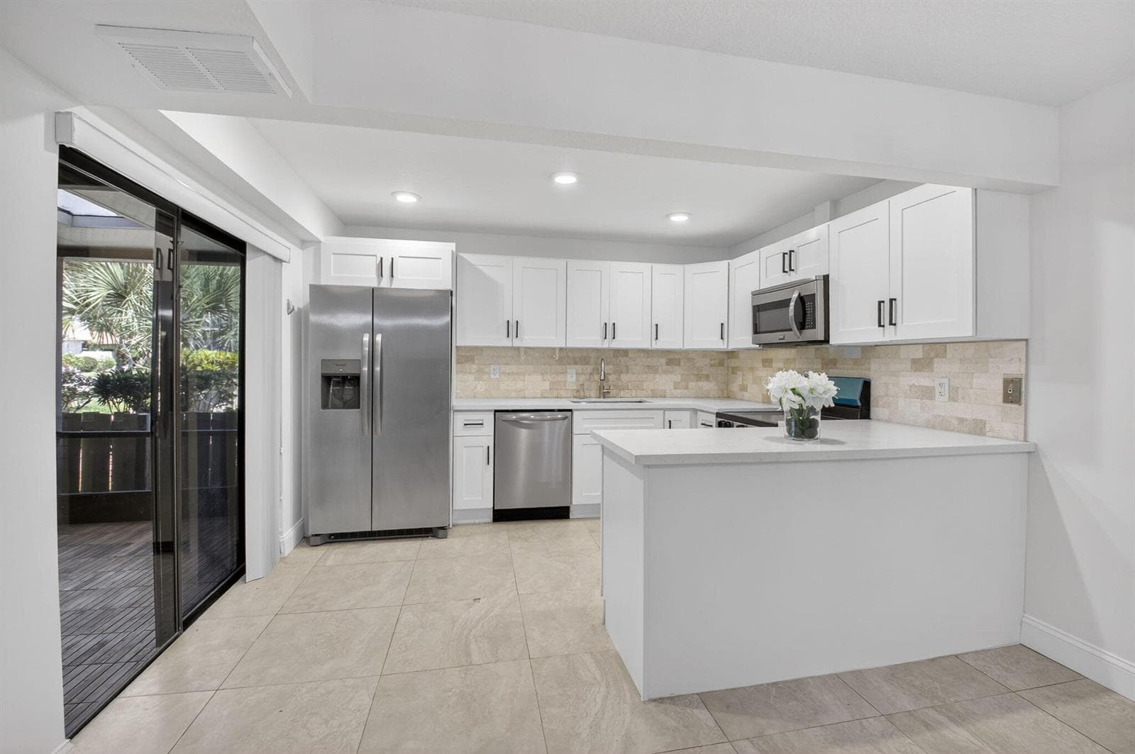 717 NW 29th Avenue # B, Delray Beach FL 33445 photo 2