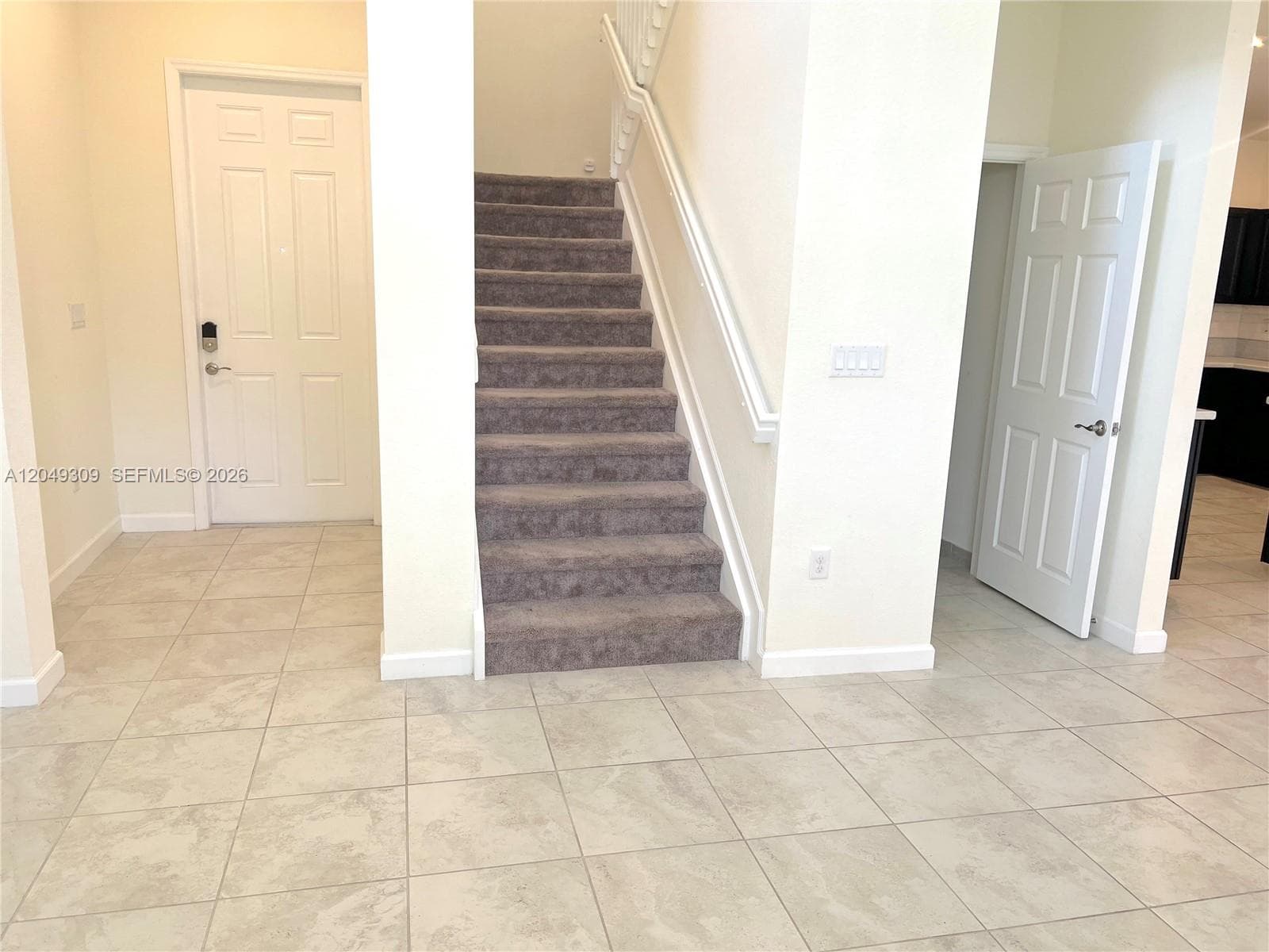 132 NE 24th Ave, Homestead FL 33033 photo 3
