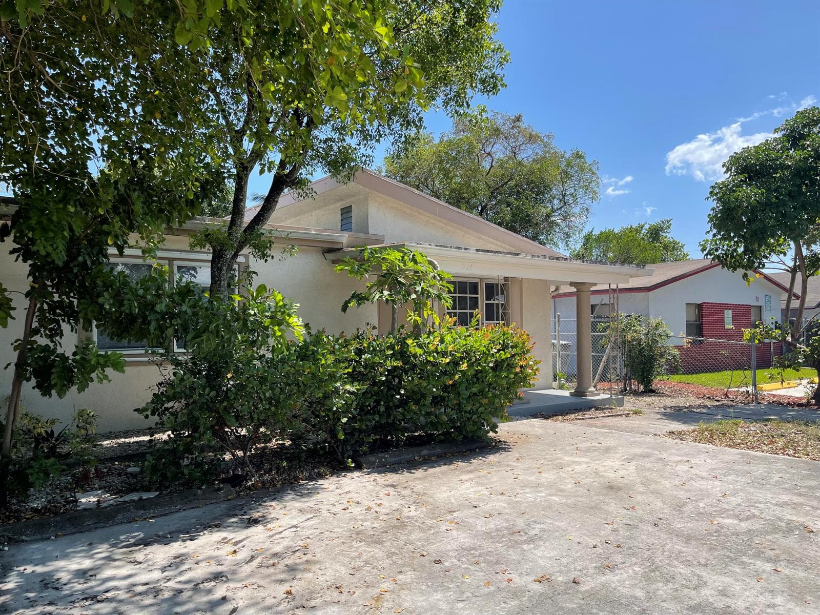 216 NW 12th # 1, Pompano Beach FL 33060