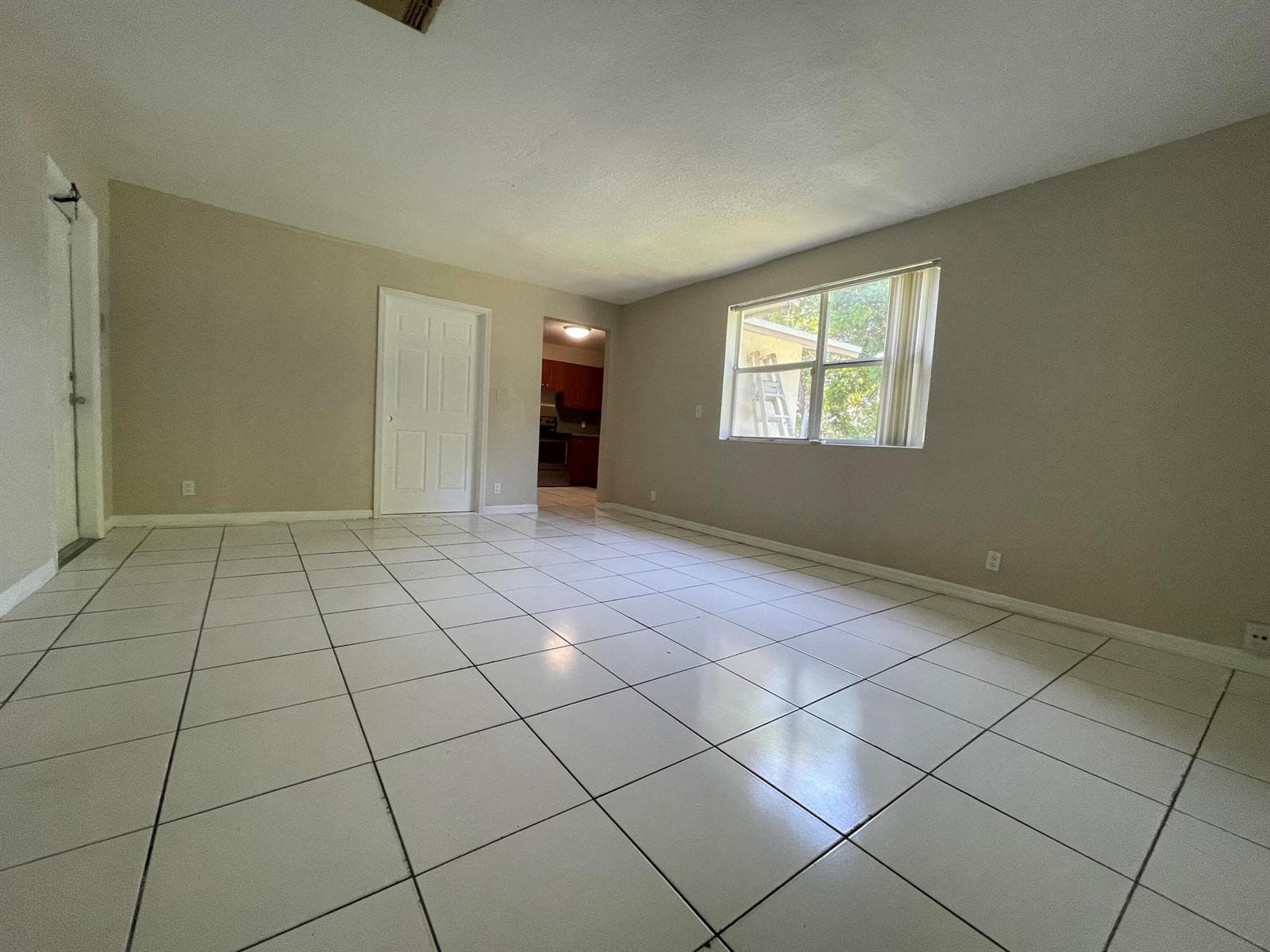 216 NW 12th # 1, Pompano Beach FL 33060 photo 5