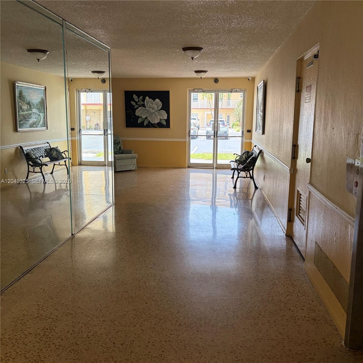 3940 NW 42nd ave # 313, Lauderdale Lakes FL 33319 photo 2