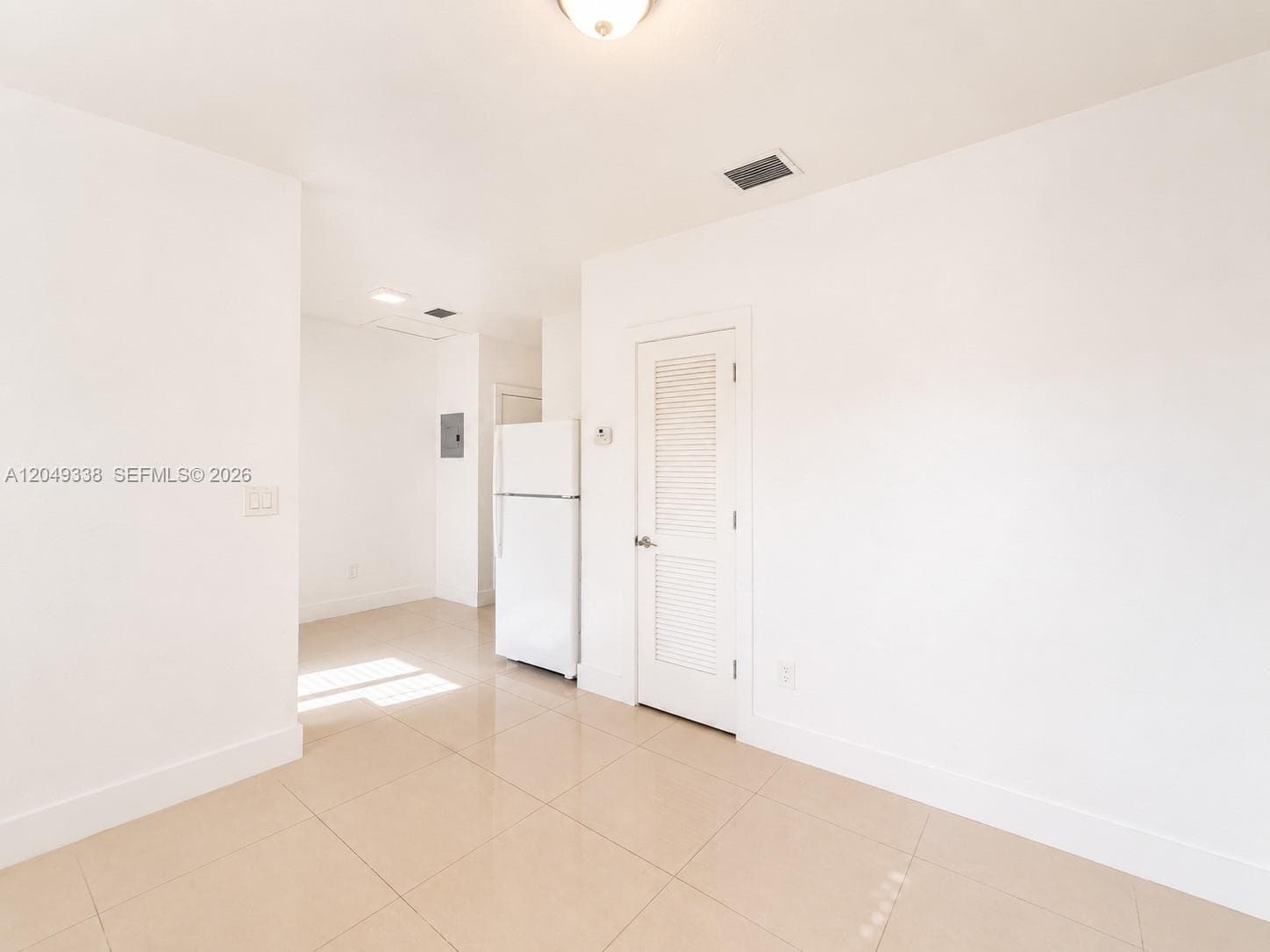 1910 NW 31st St # 2, Miami FL 33142 photo 2