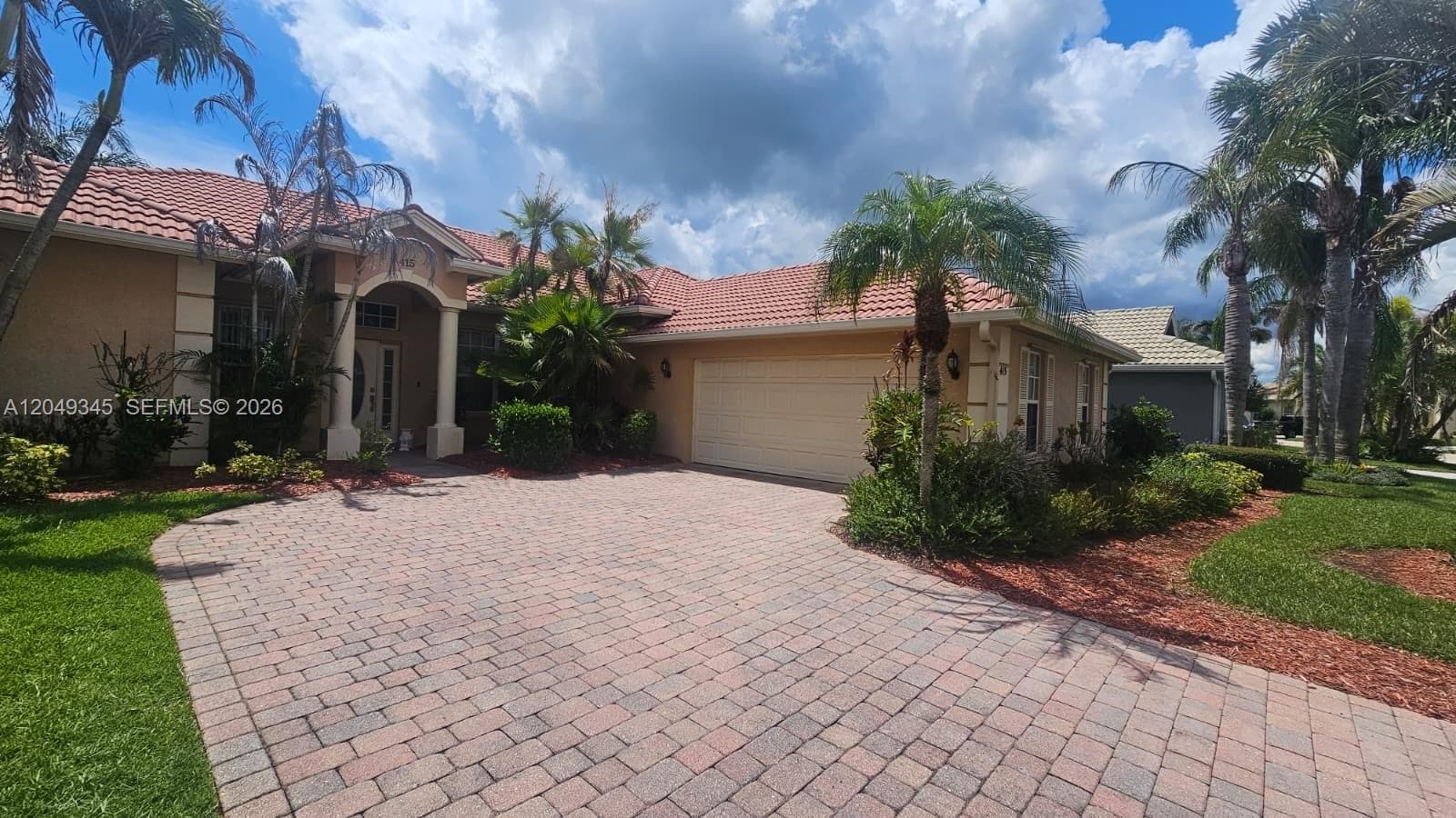 415 NW Dover Ct, Port St. Lucie FL 34983
