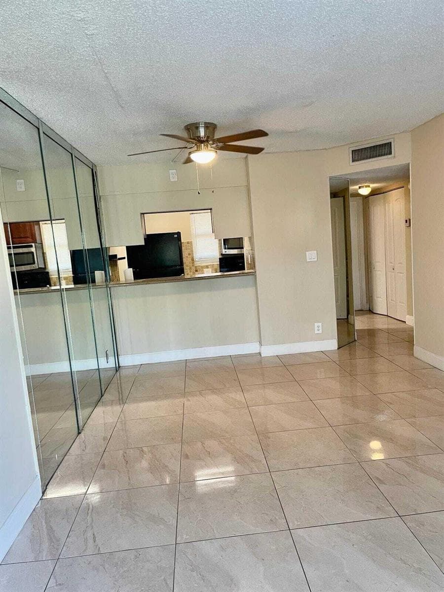 9905 Twin Lakes Drive # g, Coral Springs FL 33071